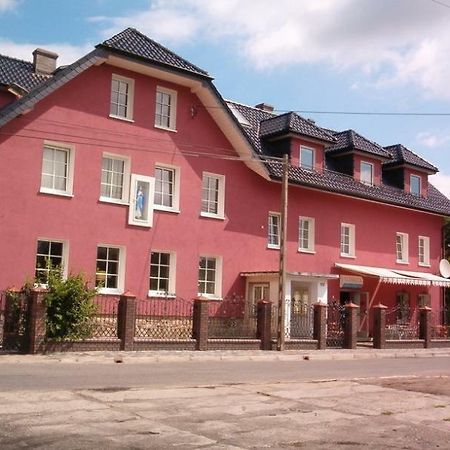 Gosciniec Ella Inn Lipniki Lipniki  ภายนอก รูปภาพ