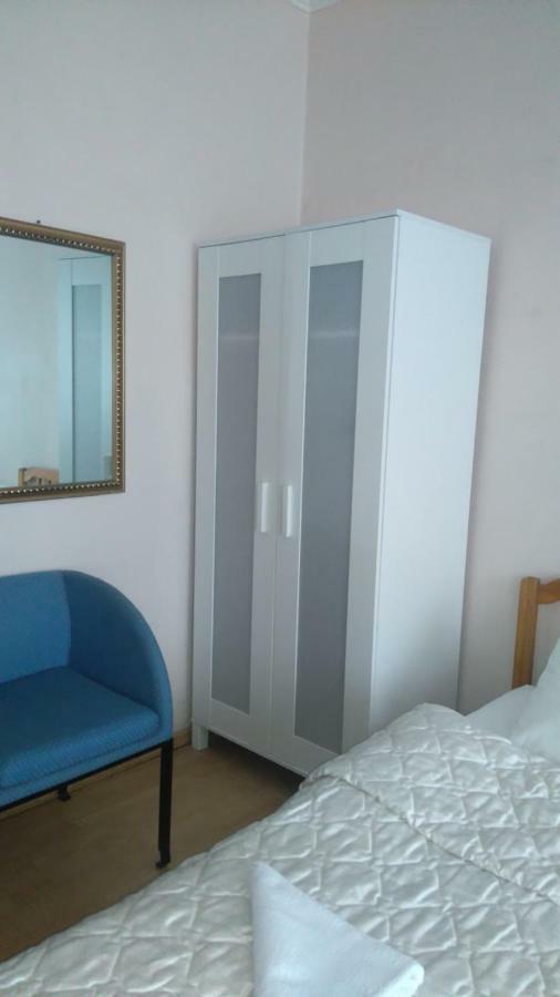 Gosciniec Ella Inn Lipniki Lipniki  ภายนอก รูปภาพ