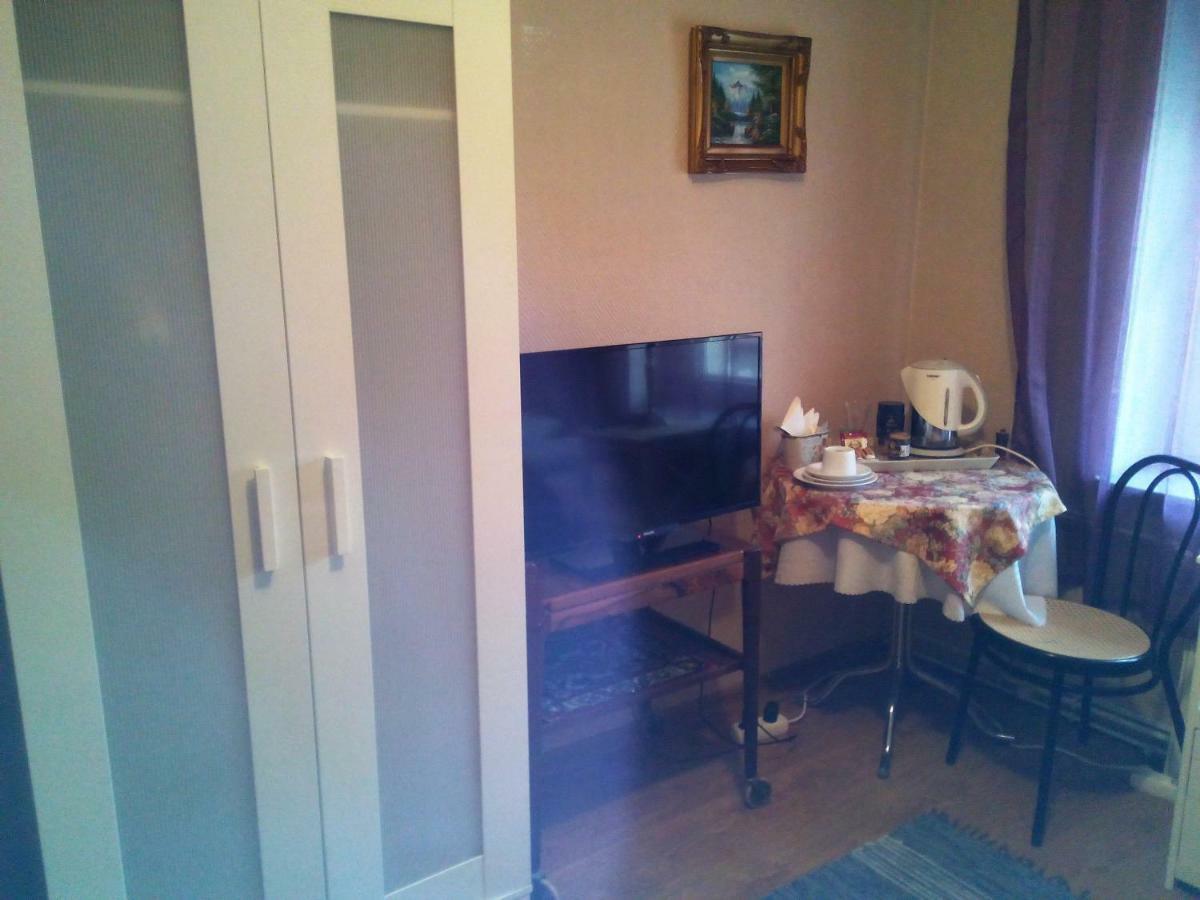 Gosciniec Ella Inn Lipniki Lipniki  ภายนอก รูปภาพ
