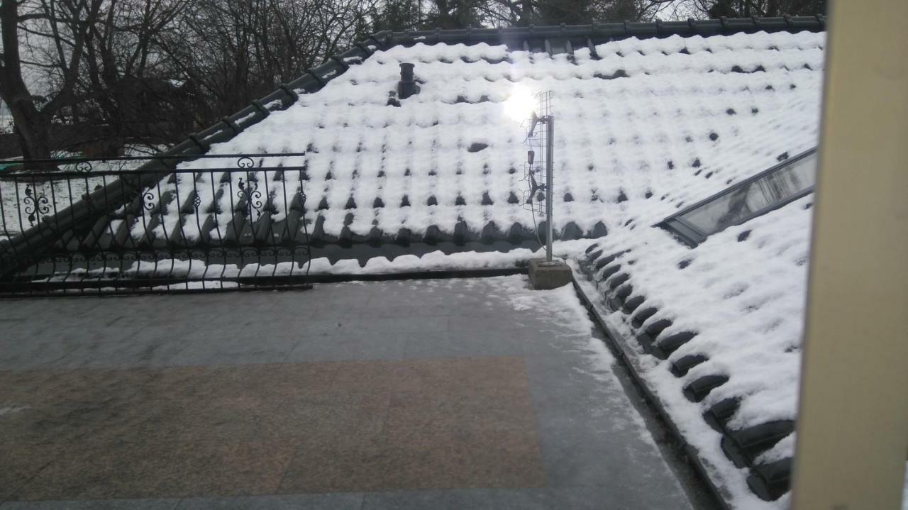 Gosciniec Ella Inn Lipniki Lipniki  ภายนอก รูปภาพ