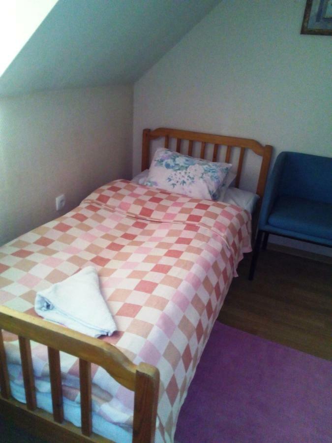 Gosciniec Ella Inn Lipniki Lipniki  ภายนอก รูปภาพ